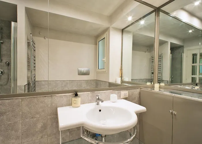 Anita Via Veneto - Luxury In Center With Terrace דירה *